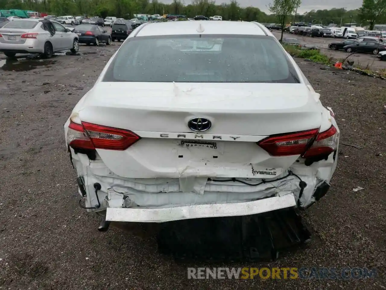 9 Photograph of a damaged car 4T1E31AK7LU014778 TOYOTA CAMRY 2020