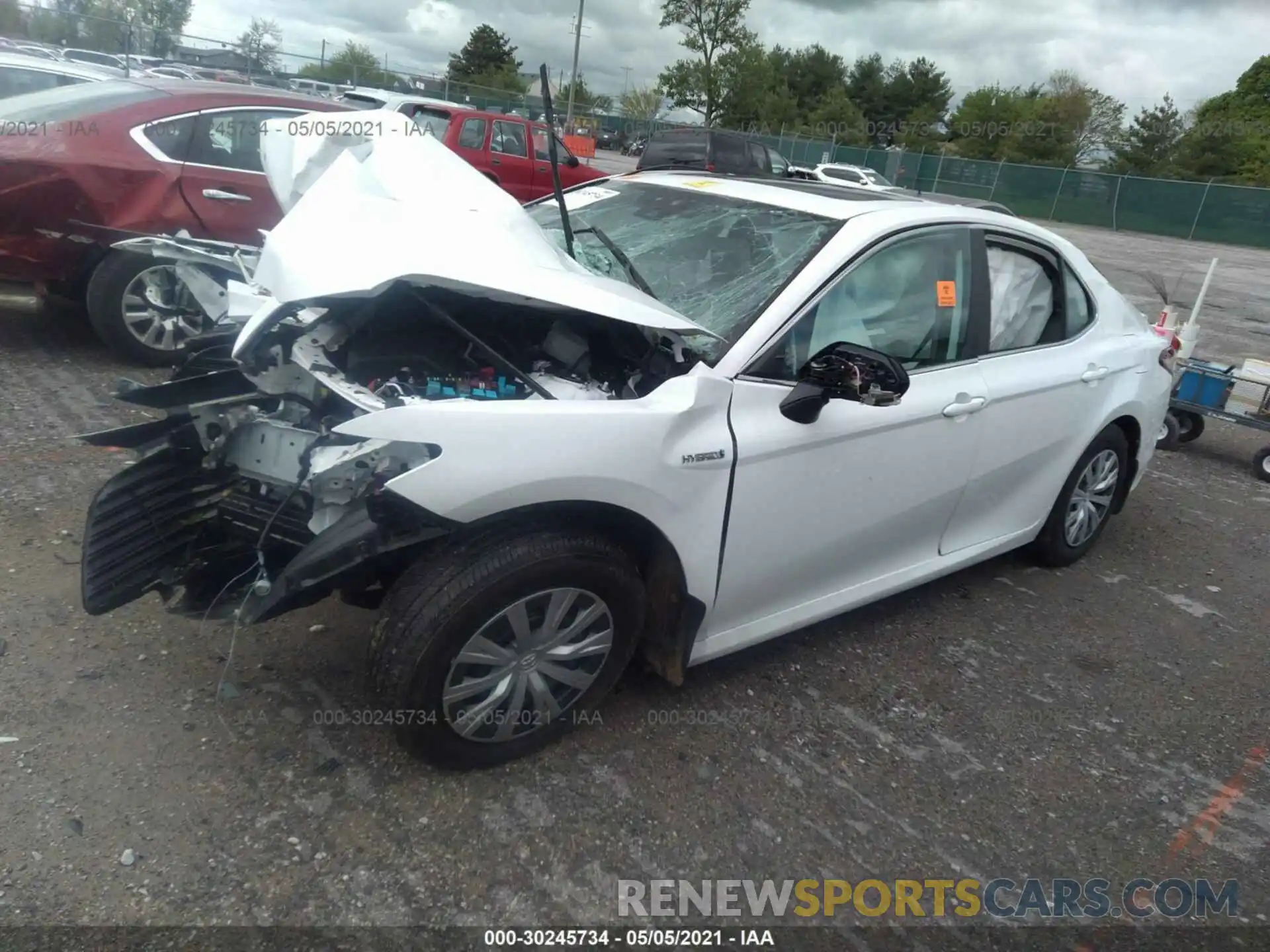 2 Photograph of a damaged car 4T1E31AK7LU527741 TOYOTA CAMRY 2020