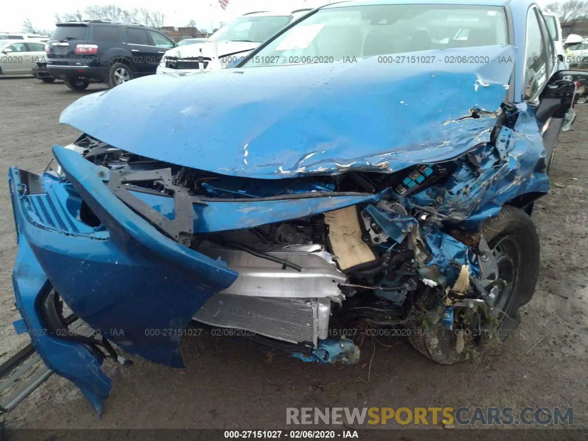 6 Photograph of a damaged car 4T1E31AK8LU010352 TOYOTA CAMRY 2020