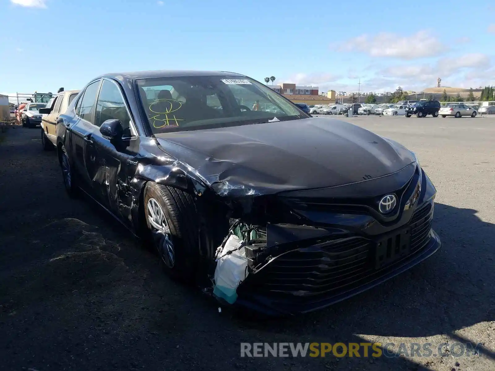 1 Photograph of a damaged car 4T1E31AK8LU014563 TOYOTA CAMRY 2020