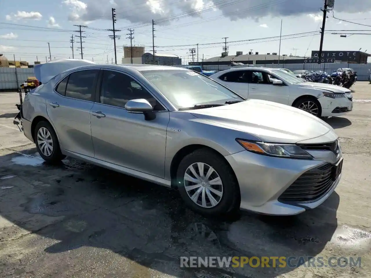 4 Photograph of a damaged car 4T1E31AK8LU518403 TOYOTA CAMRY 2020