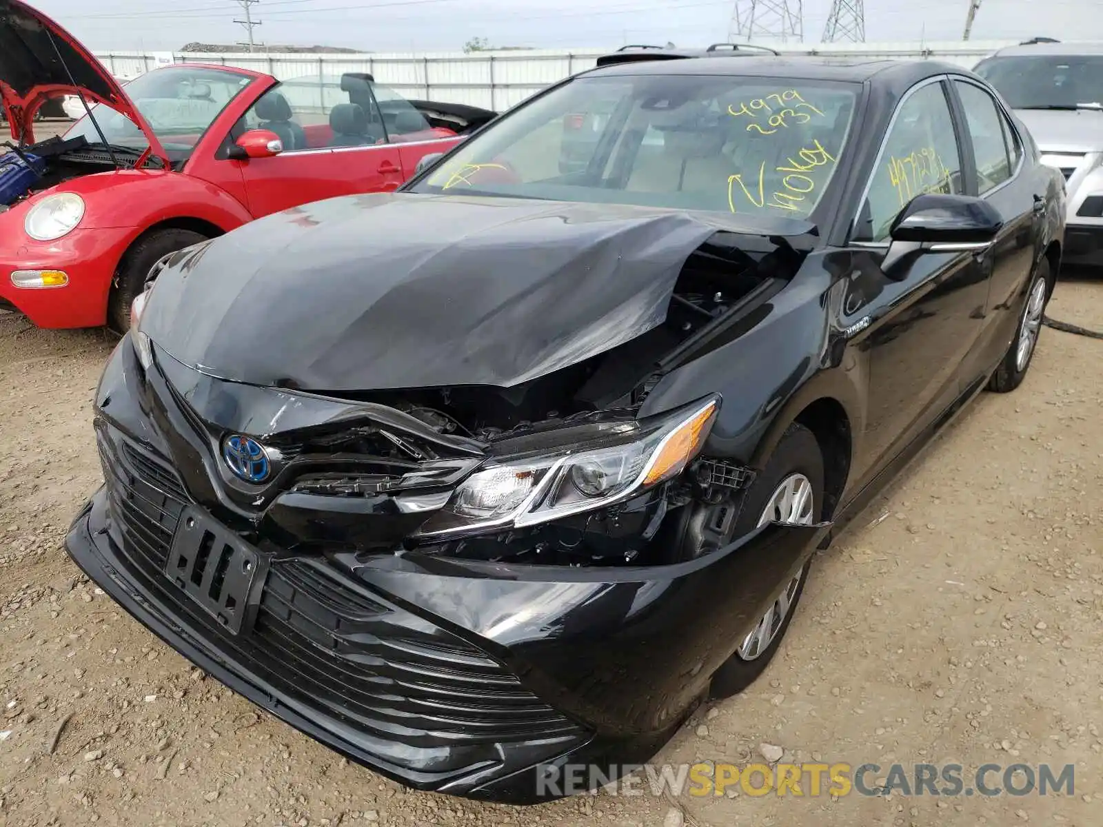 2 Photograph of a damaged car 4T1E31AK9LU019058 TOYOTA CAMRY 2020