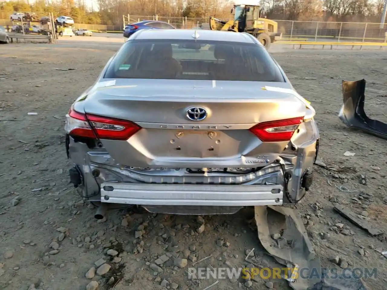 9 Photograph of a damaged car 4T1E31AKXLU525577 TOYOTA CAMRY 2020