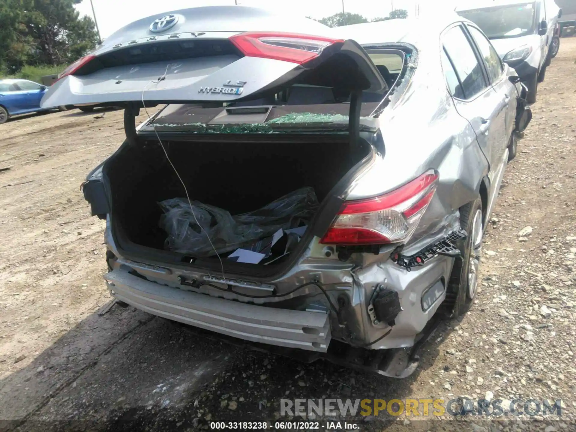 6 Photograph of a damaged car 4T1E31AKXLU535154 TOYOTA CAMRY 2020