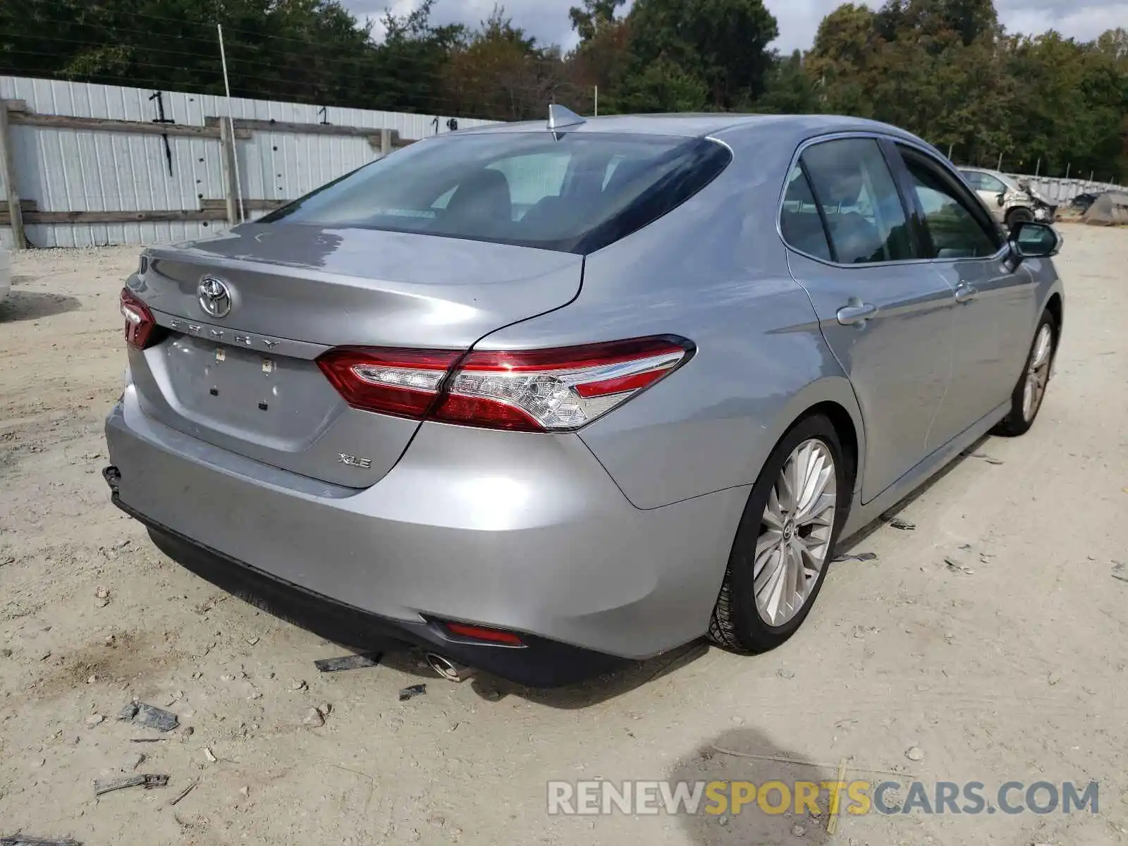 4 Photograph of a damaged car 4T1F11AK0LU303933 TOYOTA CAMRY 2020