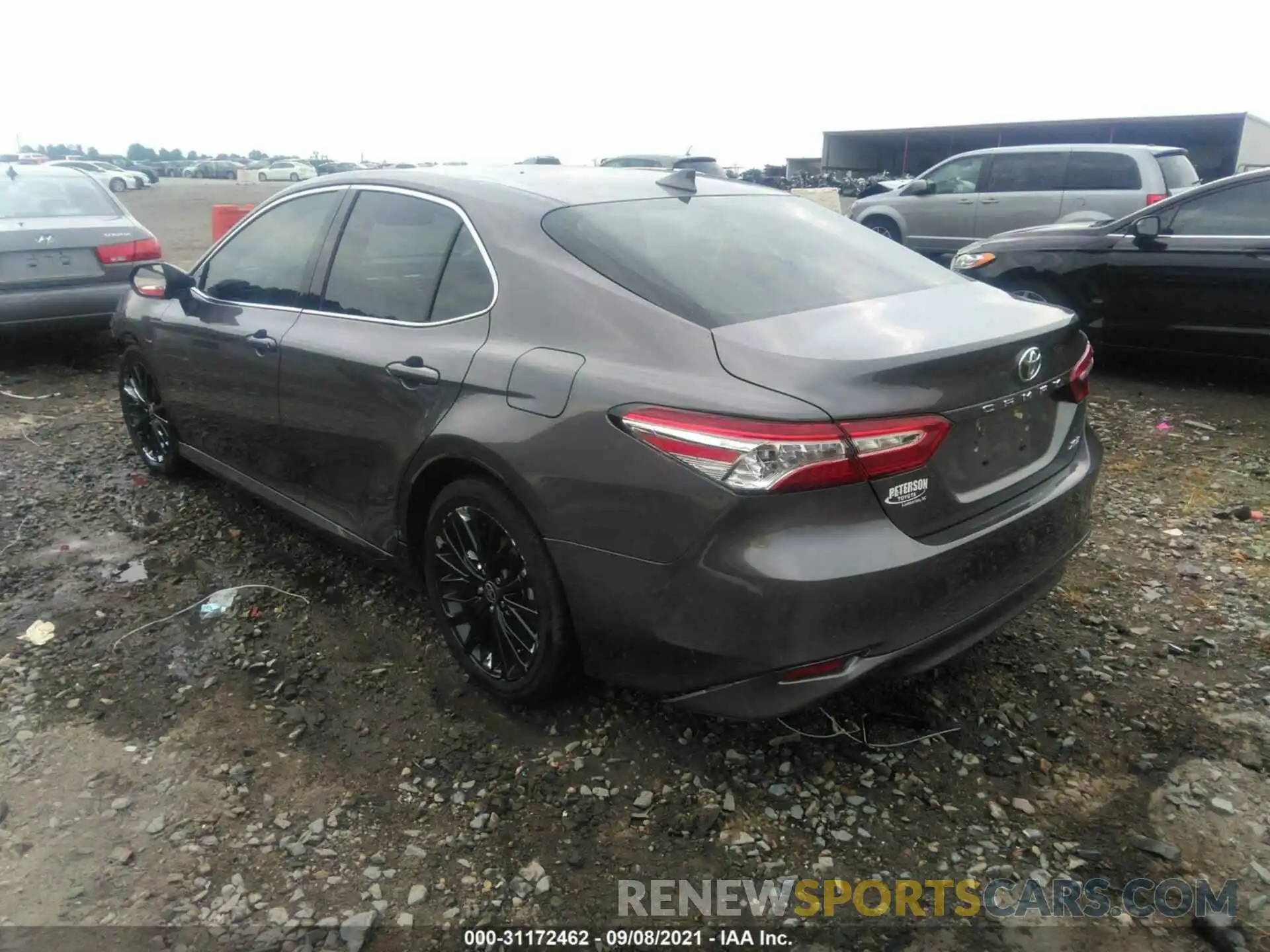 3 Photograph of a damaged car 4T1F11AK0LU974227 TOYOTA CAMRY 2020