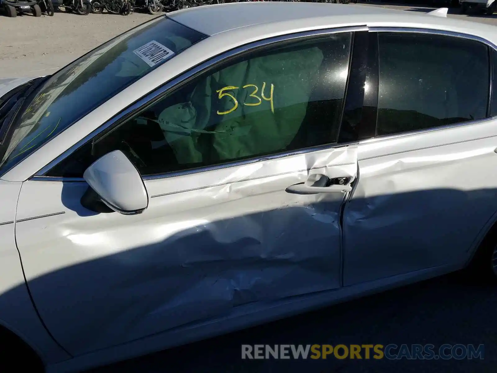 9 Photograph of a damaged car 4T1F11AK1LU311233 TOYOTA CAMRY 2020