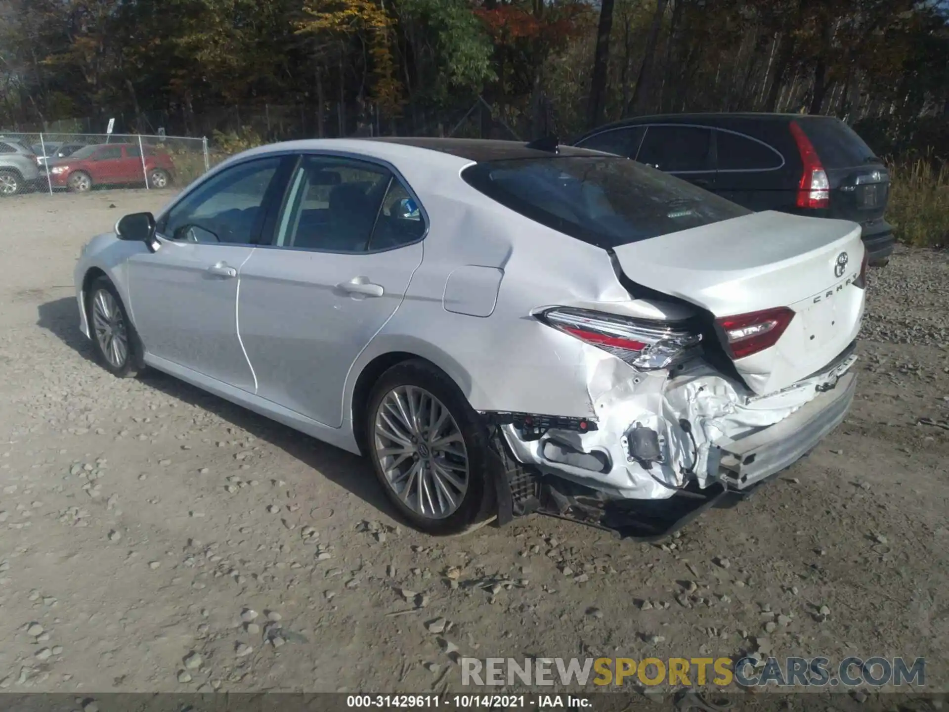 3 Photograph of a damaged car 4T1F11AK1LU922444 TOYOTA CAMRY 2020