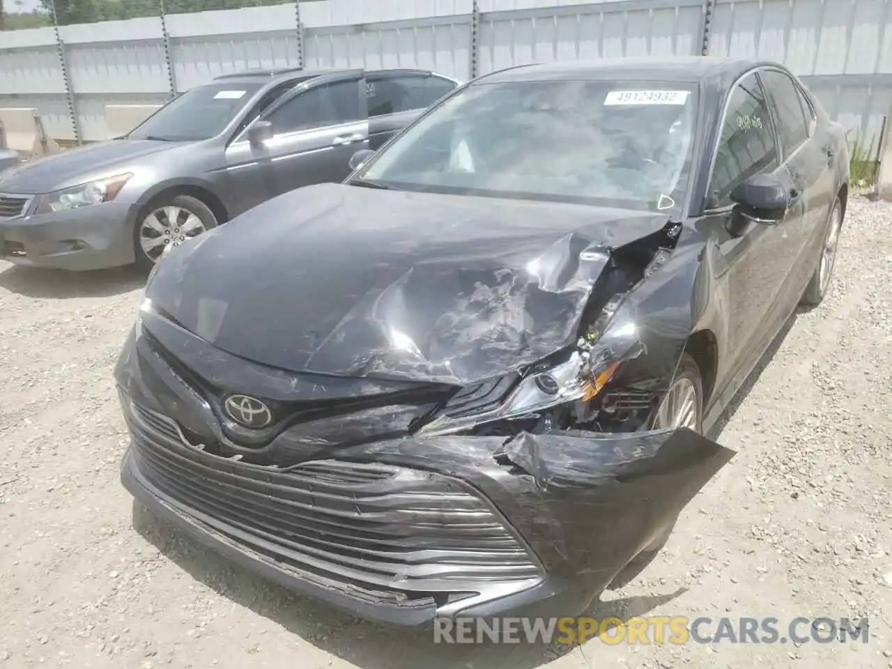 2 Photograph of a damaged car 4T1F11AK2LU883895 TOYOTA CAMRY 2020