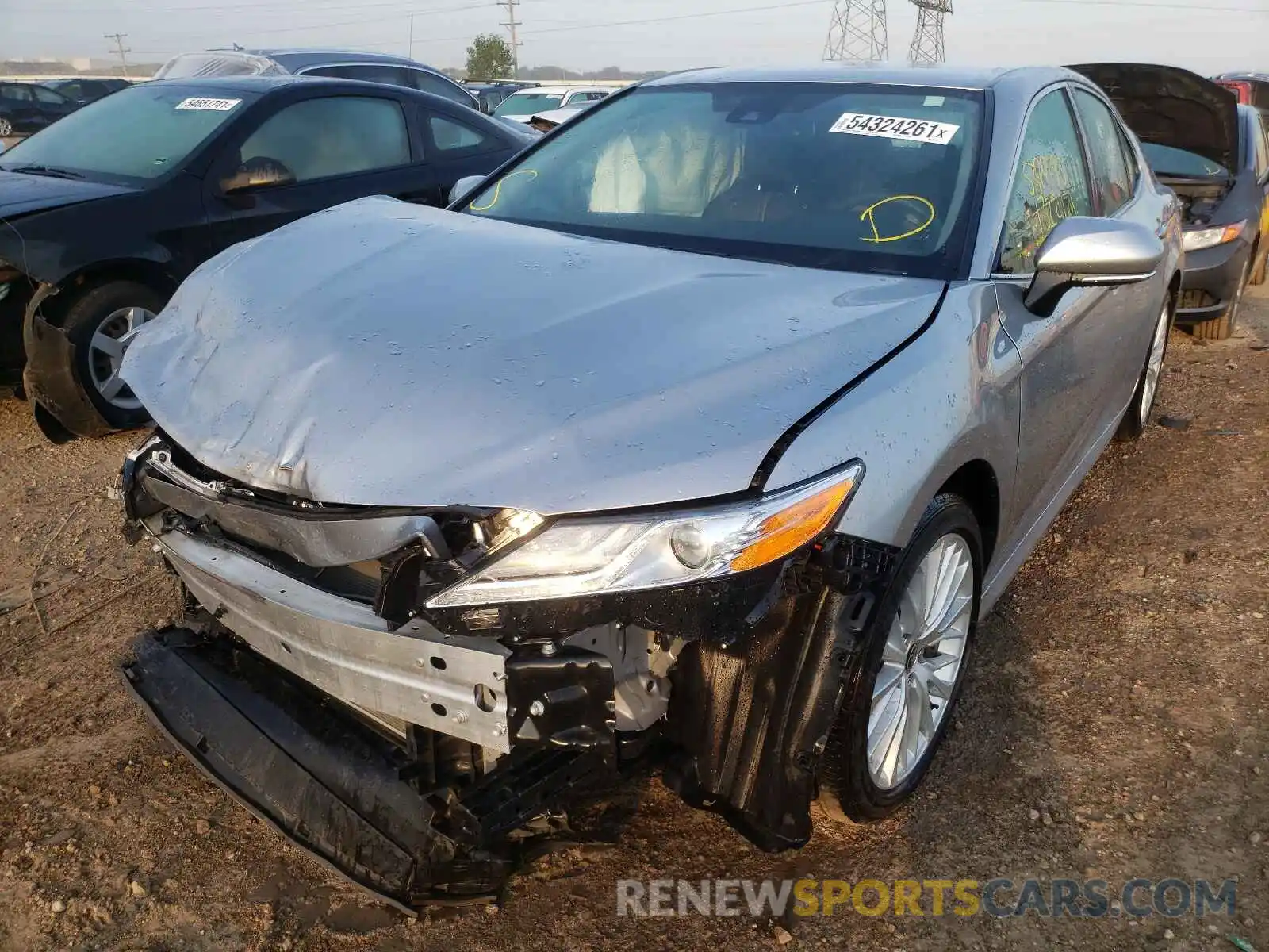 2 Photograph of a damaged car 4T1F11AK2LU956439 TOYOTA CAMRY 2020