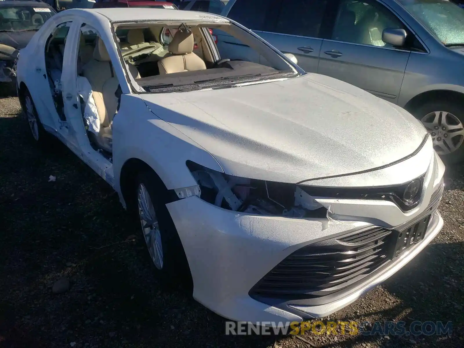 1 Photograph of a damaged car 4T1F11AK3LU306227 TOYOTA CAMRY 2020