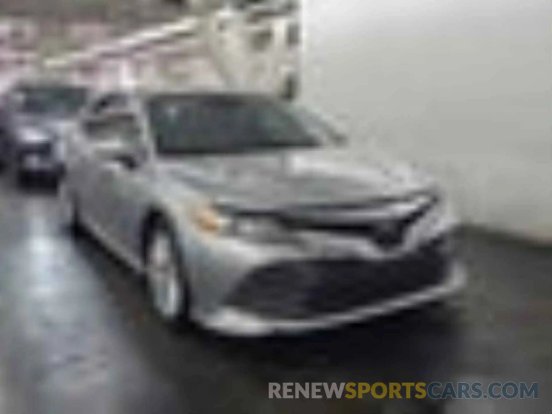 19 Photograph of a damaged car 4T1F11AK3LU938001 TOYOTA CAMRY 2020