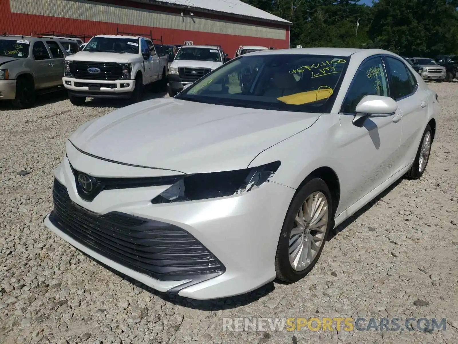 2 Photograph of a damaged car 4T1F11AK4LU305975 TOYOTA CAMRY 2020