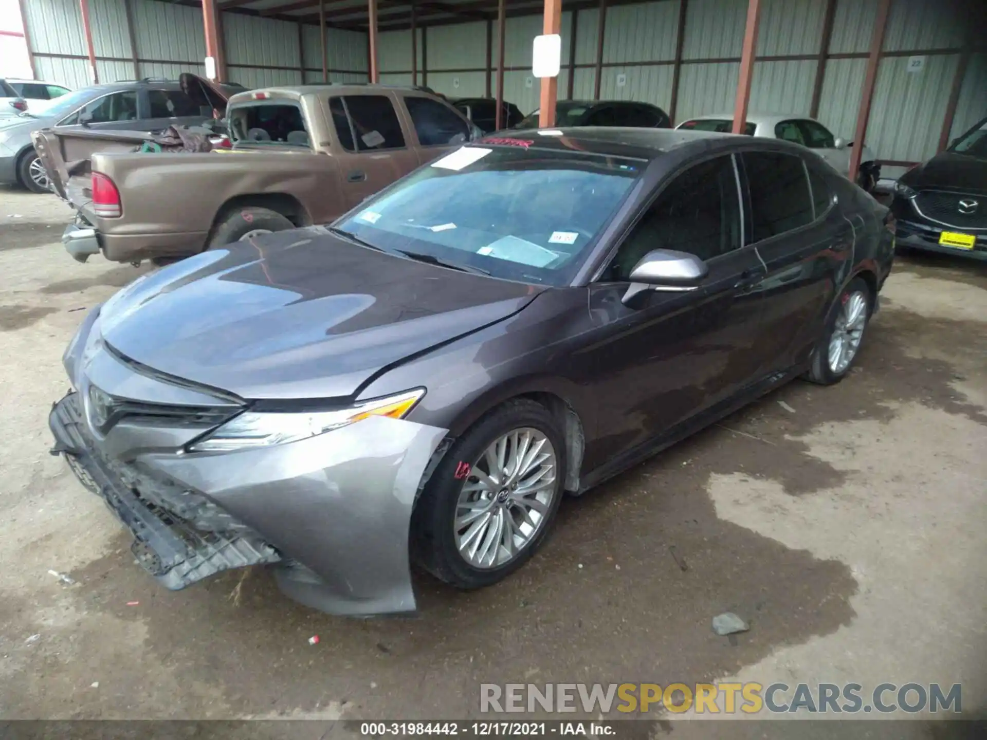 2 Фотография поврежденного автомобиля 4T1F11AK4LU335963 TOYOTA CAMRY 2020