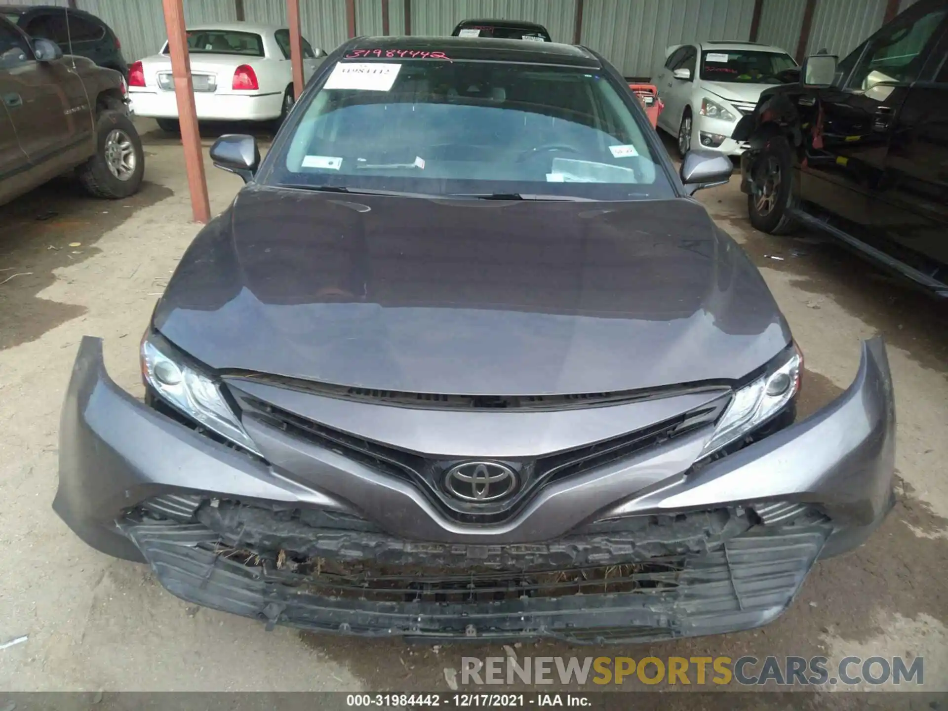 6 Photograph of a damaged car 4T1F11AK4LU335963 TOYOTA CAMRY 2020