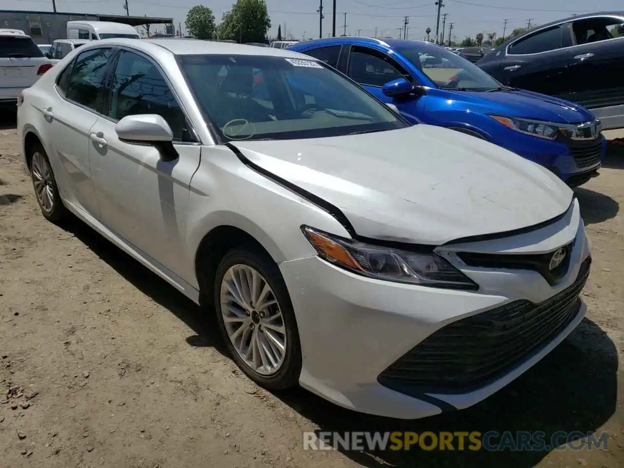 1 Photograph of a damaged car 4T1F11AK4LU349295 TOYOTA CAMRY 2020