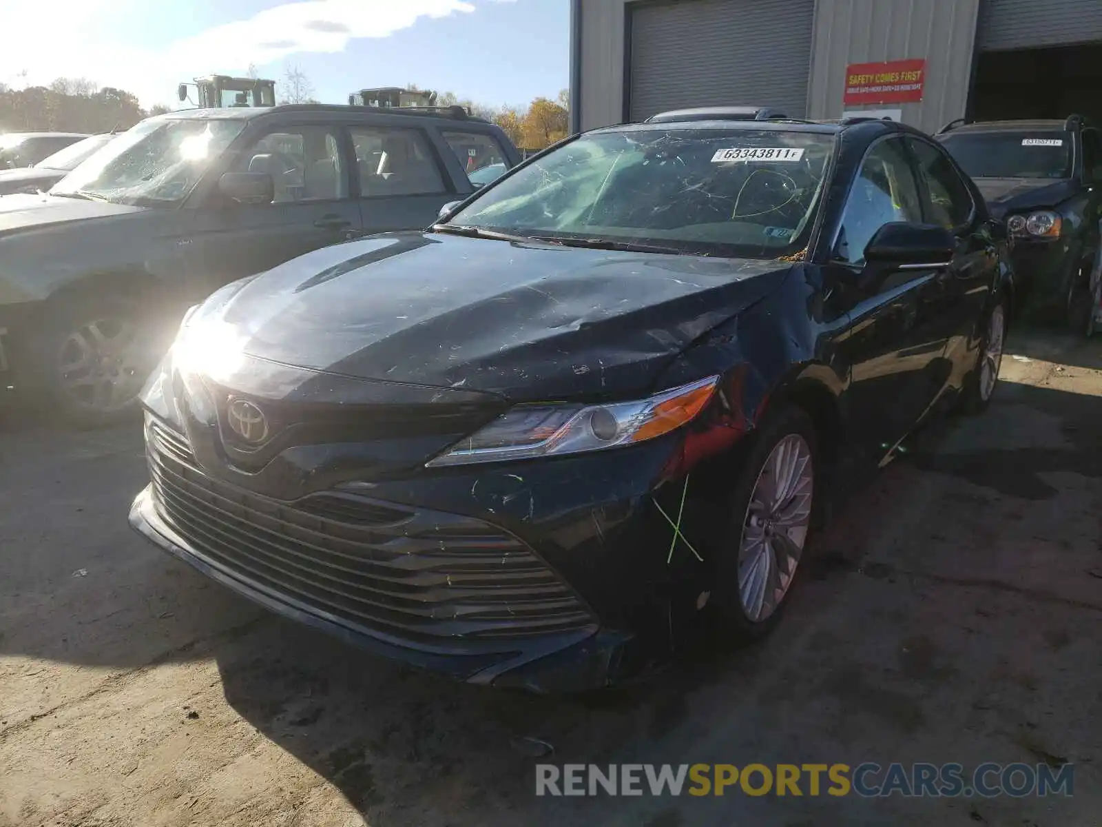 2 Photograph of a damaged car 4T1F11AK4LU924947 TOYOTA CAMRY 2020