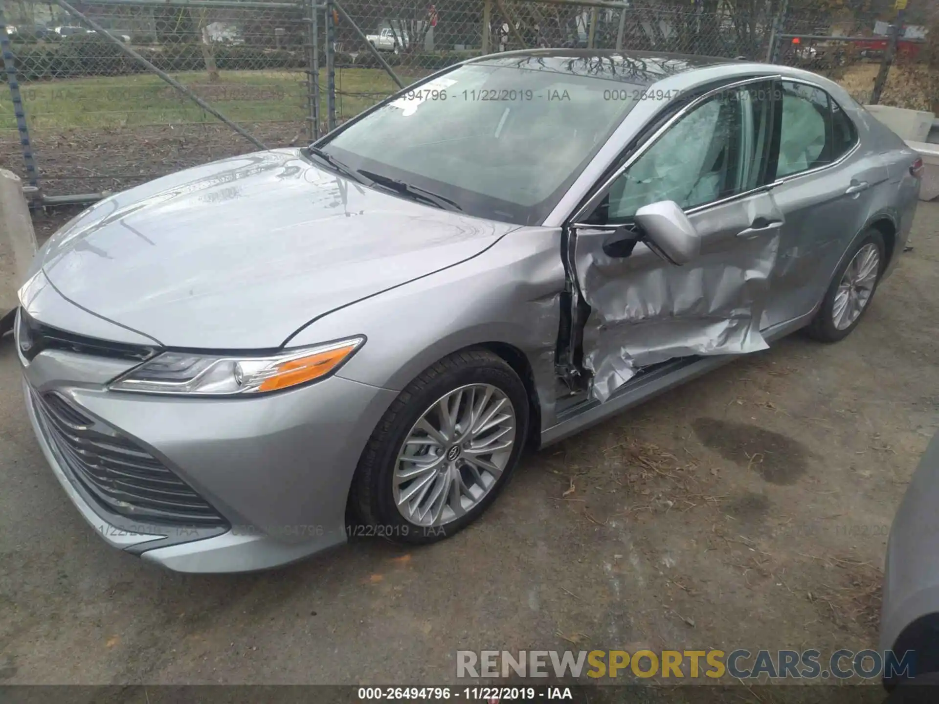 2 Photograph of a damaged car 4T1F11AK5LU304687 TOYOTA CAMRY 2020