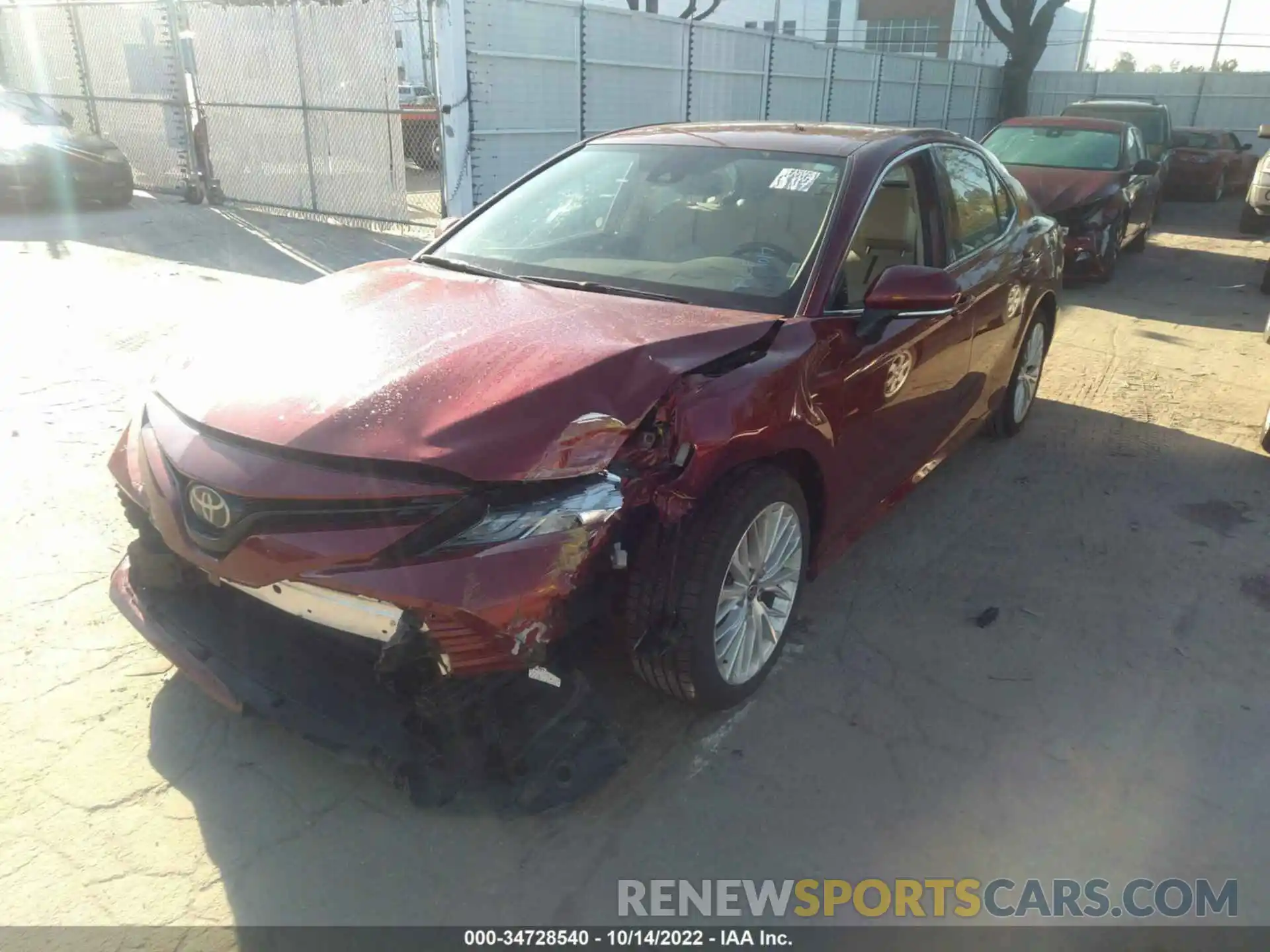 2 Photograph of a damaged car 4T1F11AK5LU391829 TOYOTA CAMRY 2020