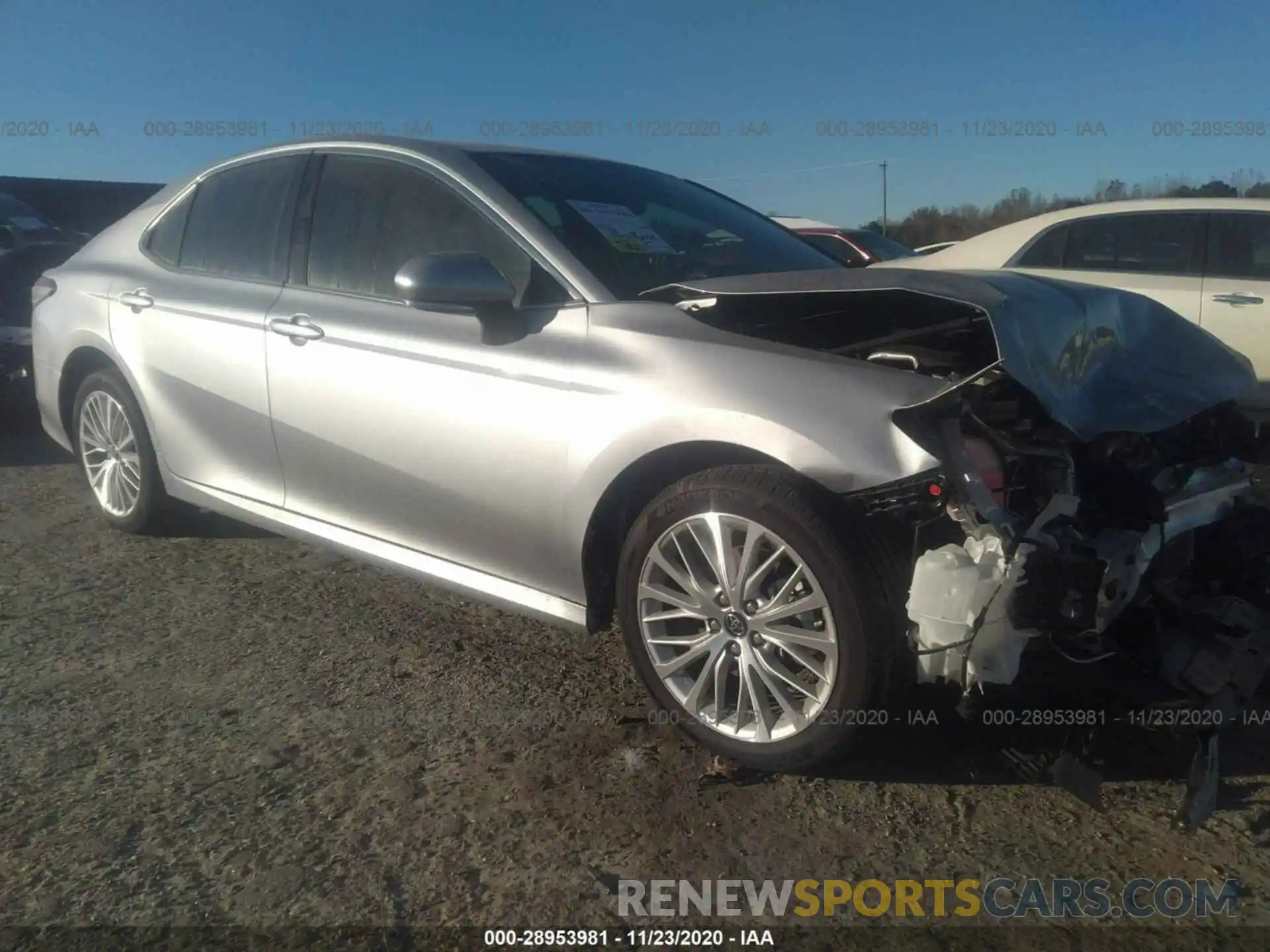 1 Photograph of a damaged car 4T1F11AK6LU899033 TOYOTA CAMRY 2020