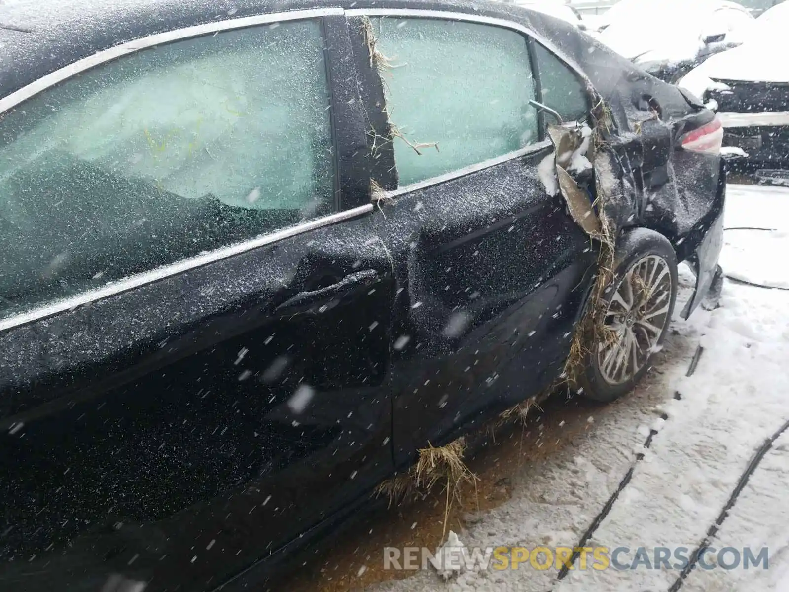 9 Фотография поврежденного автомобиля 4T1F11AK7LU859866 TOYOTA CAMRY 2020