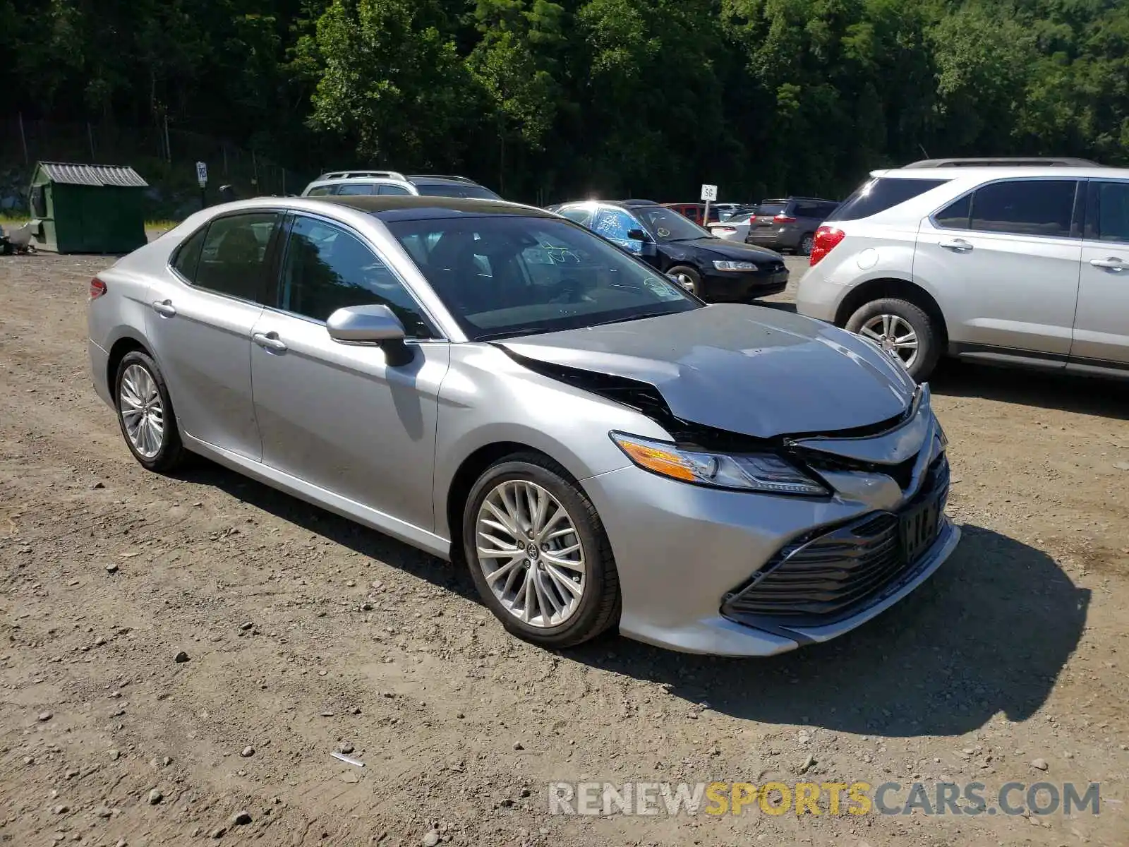 1 Photograph of a damaged car 4T1F11AK7LU864260 TOYOTA CAMRY 2020