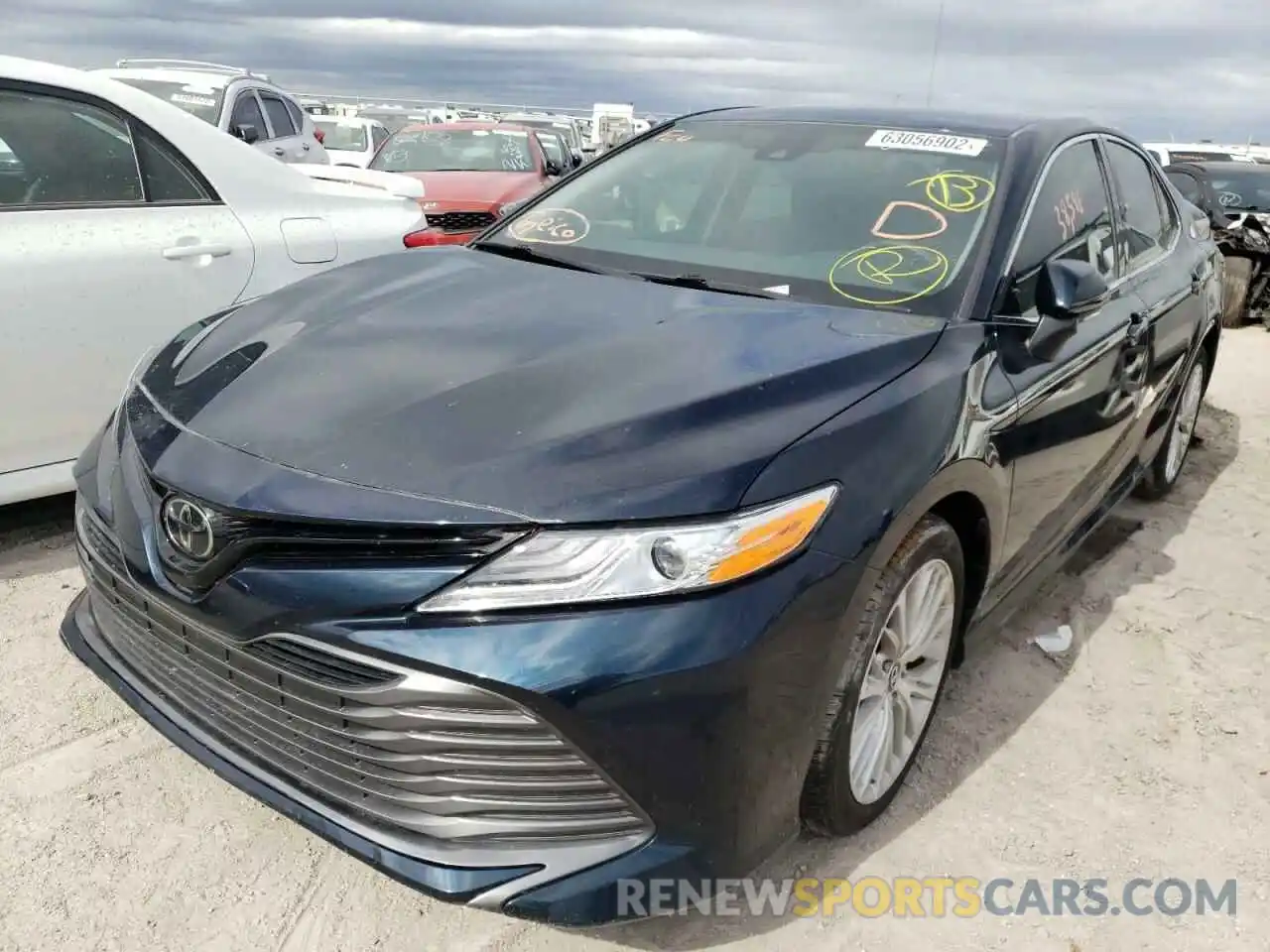 2 Photograph of a damaged car 4T1F11AK9LU902538 TOYOTA CAMRY 2020