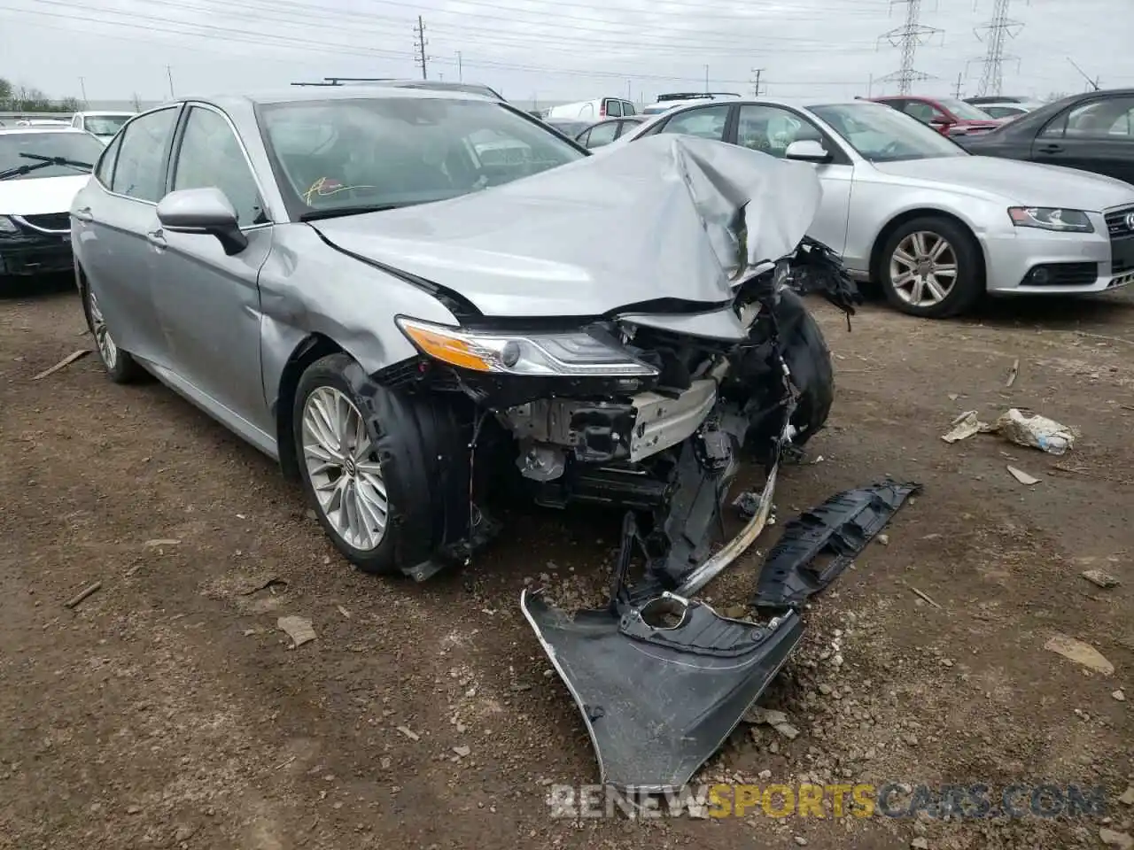 1 Photograph of a damaged car 4T1F11AKXLU879531 TOYOTA CAMRY 2020