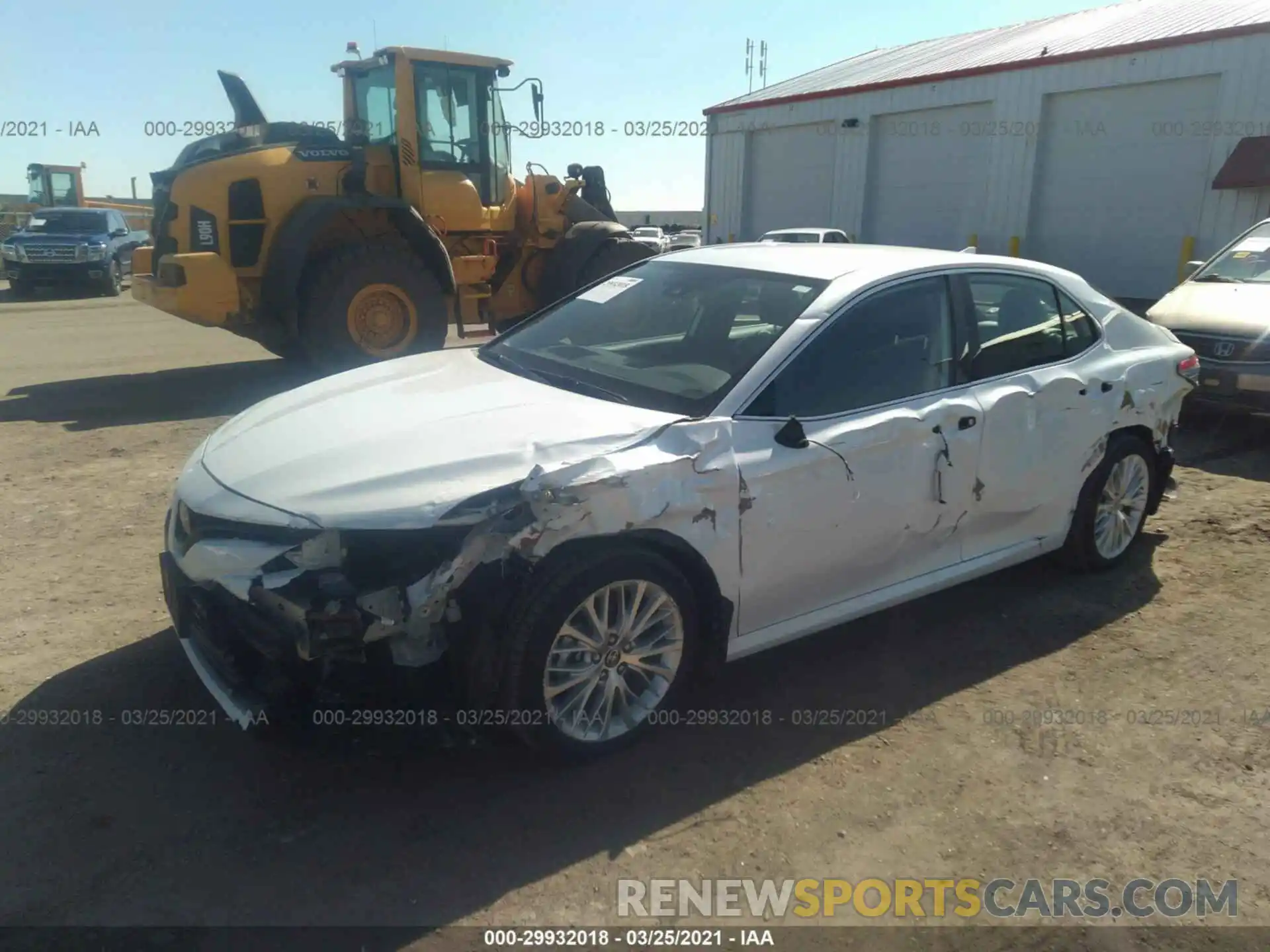 2 Photograph of a damaged car 4T1F11BK1LU004269 TOYOTA CAMRY 2020