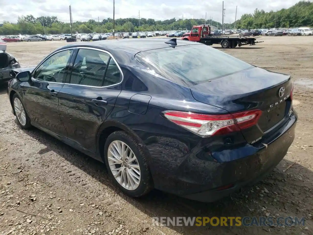 3 Photograph of a damaged car 4T1F11BK1LU014462 TOYOTA CAMRY 2020