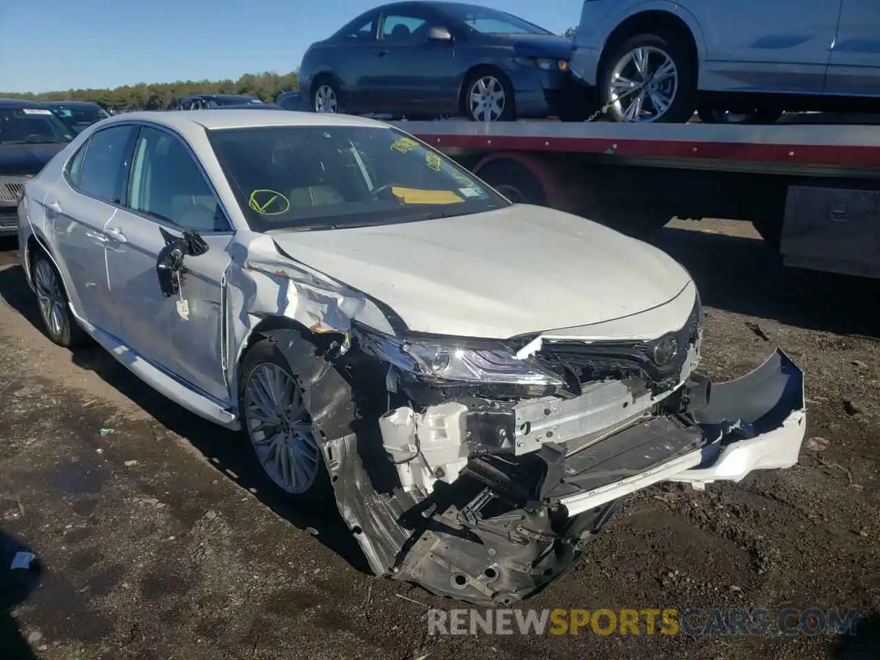 1 Photograph of a damaged car 4T1F11BK4LU012267 TOYOTA CAMRY 2020