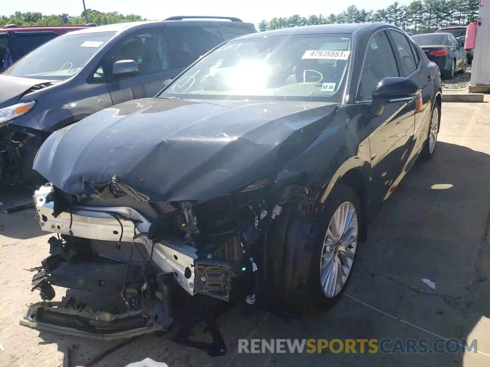 2 Photograph of a damaged car 4T1F11BK8LU013907 TOYOTA CAMRY 2020