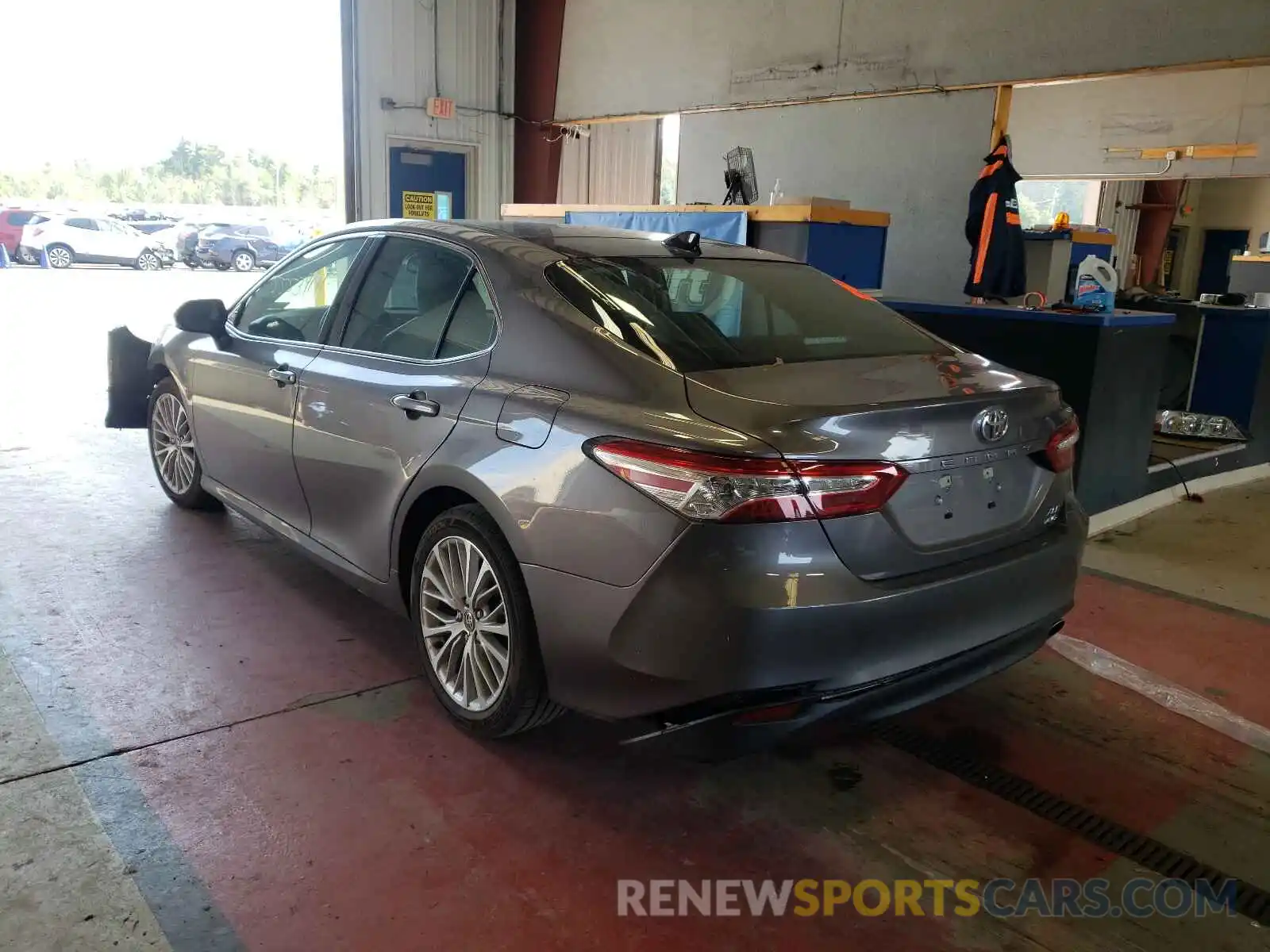 3 Photograph of a damaged car 4T1F11BK8LU018427 TOYOTA CAMRY 2020