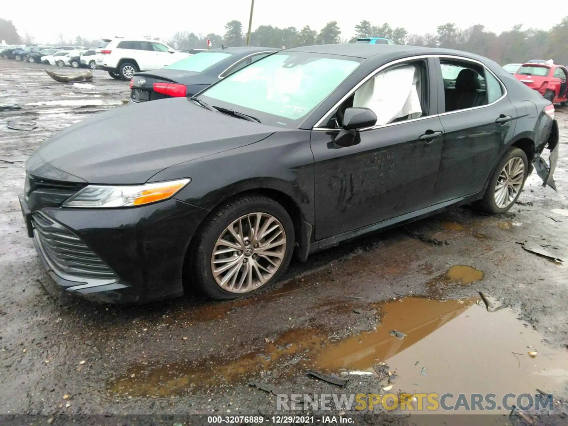 2 Photograph of a damaged car 4T1F11BKXLU004626 TOYOTA CAMRY 2020