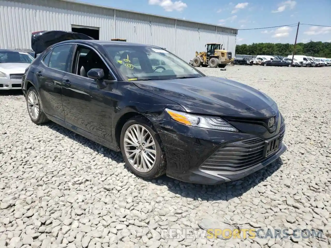 1 Photograph of a damaged car 4T1F11BKXLU018803 TOYOTA CAMRY 2020