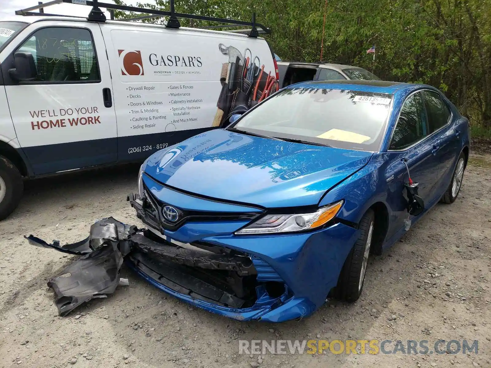 2 Photograph of a damaged car 4T1F31AK1LU015851 TOYOTA CAMRY 2020