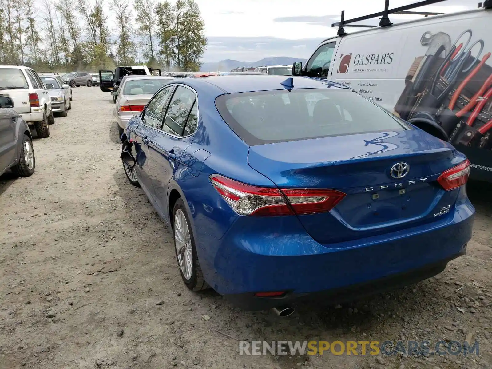 3 Photograph of a damaged car 4T1F31AK1LU015851 TOYOTA CAMRY 2020