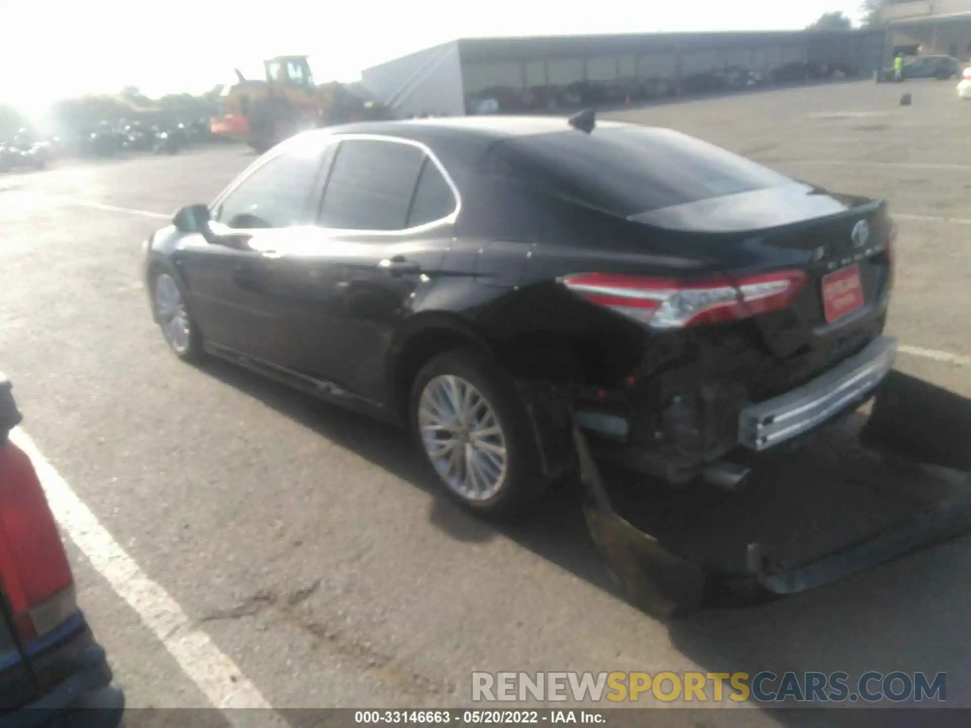 3 Photograph of a damaged car 4T1F31AK1LU015932 TOYOTA CAMRY 2020