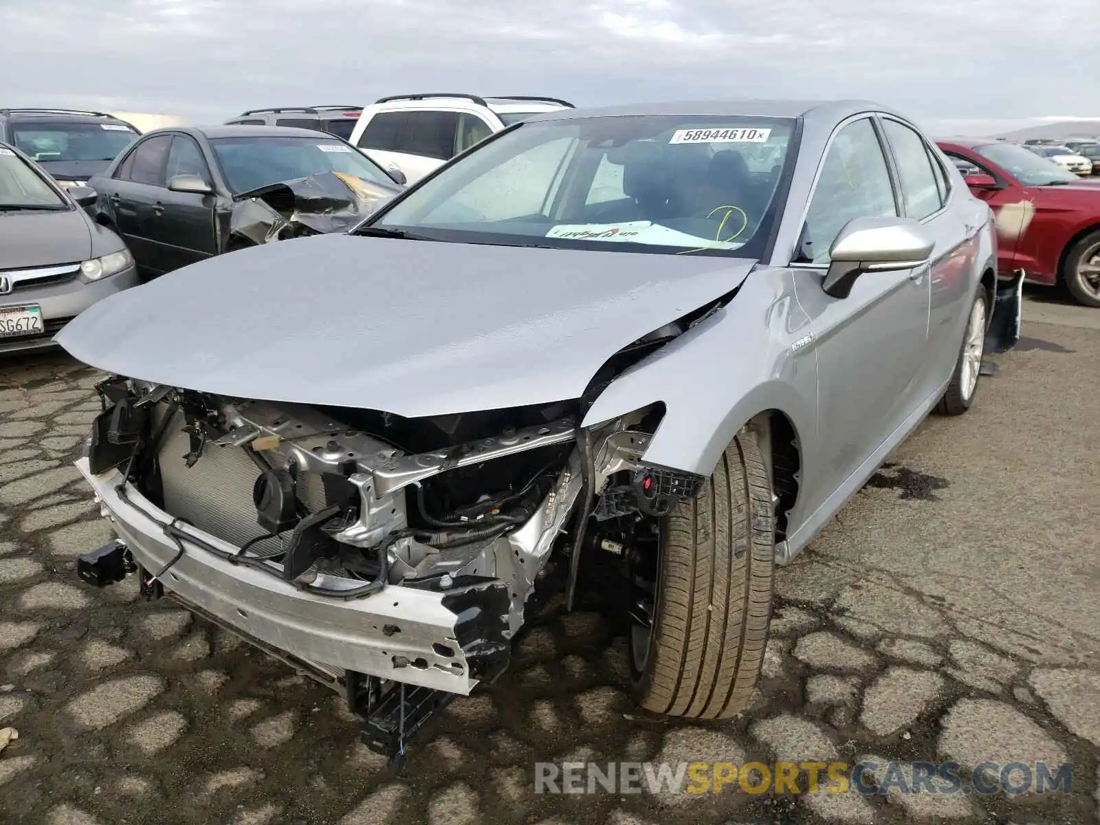 2 Photograph of a damaged car 4T1F31AK1LU531109 TOYOTA CAMRY 2020