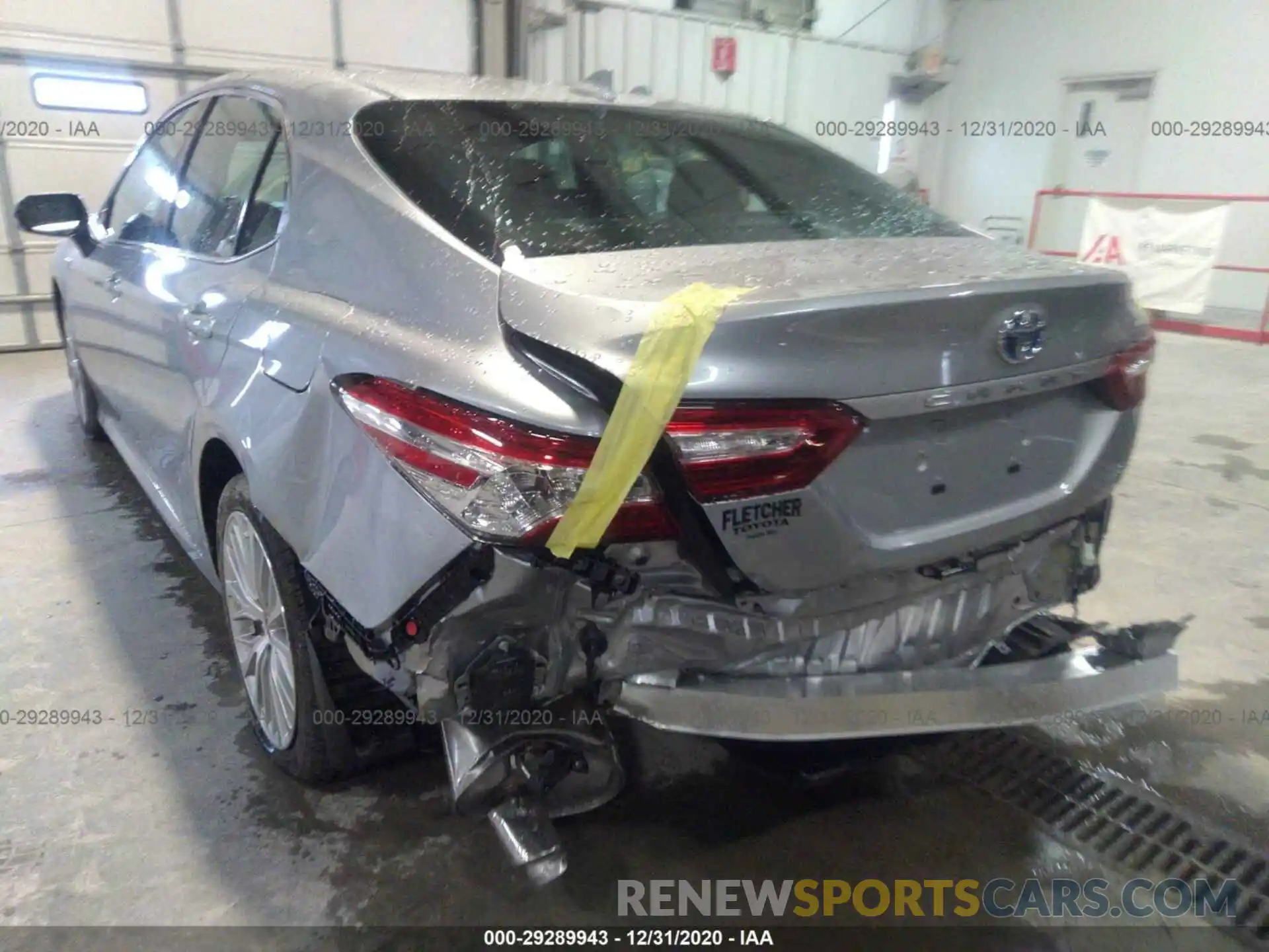 6 Photograph of a damaged car 4T1F31AK1LU543700 TOYOTA CAMRY 2020