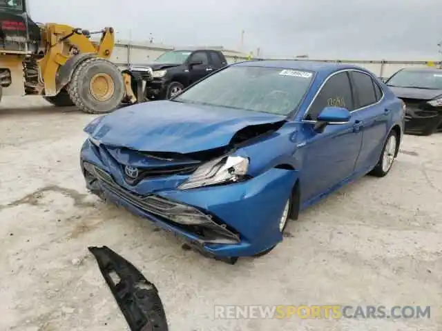 2 Photograph of a damaged car 4T1F31AK2LU018452 TOYOTA CAMRY 2020