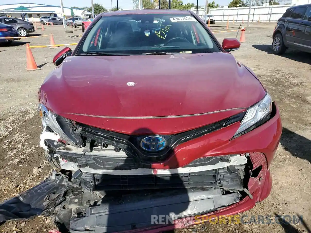 5 Photograph of a damaged car 4T1F31AK2LU523682 TOYOTA CAMRY 2020