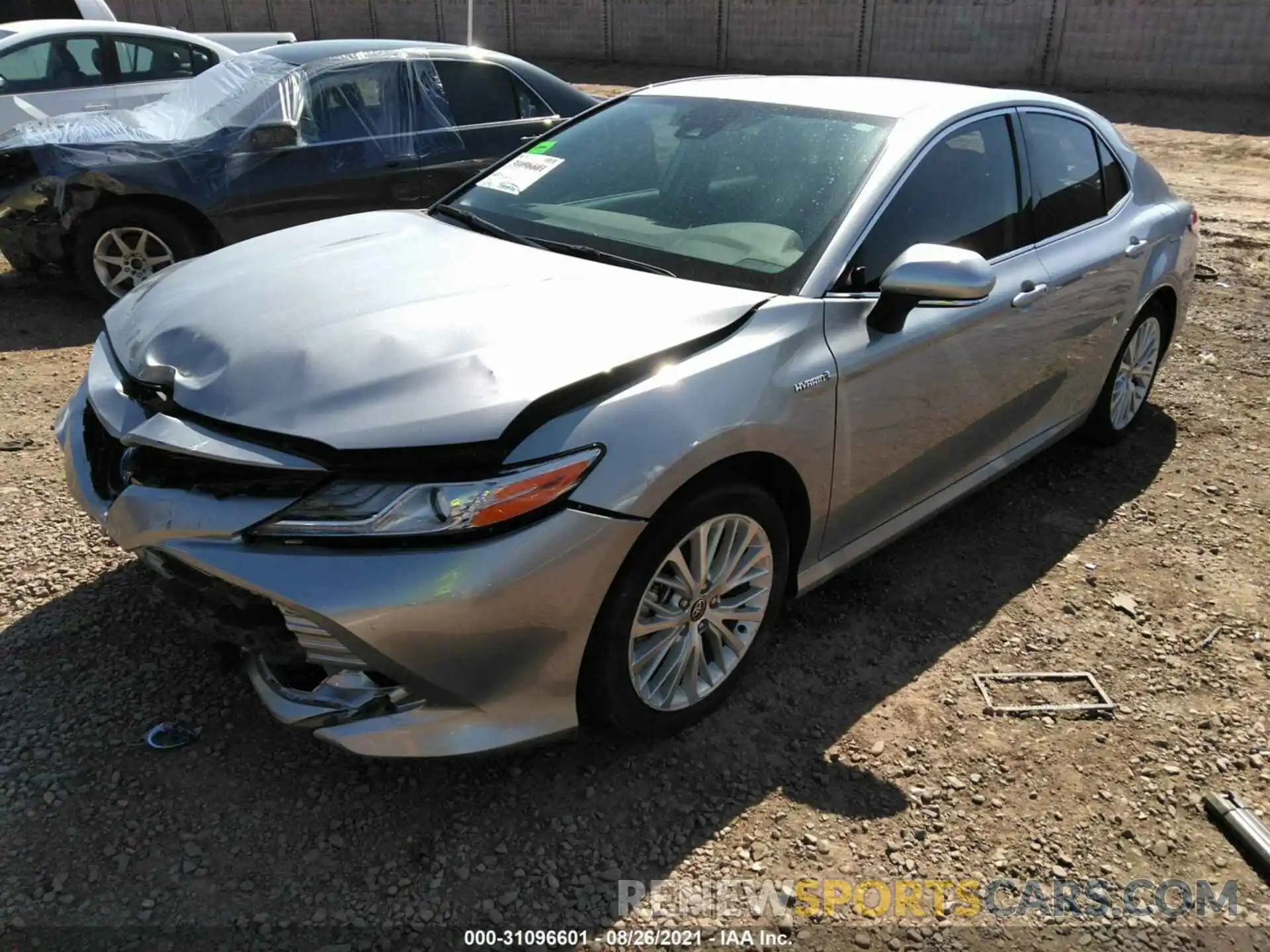 2 Photograph of a damaged car 4T1F31AK2LU544032 TOYOTA CAMRY 2020