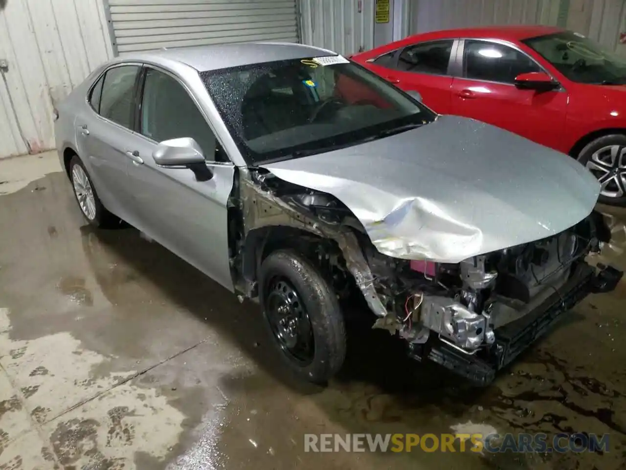 1 Photograph of a damaged car 4T1F31AK3LU009193 TOYOTA CAMRY 2020