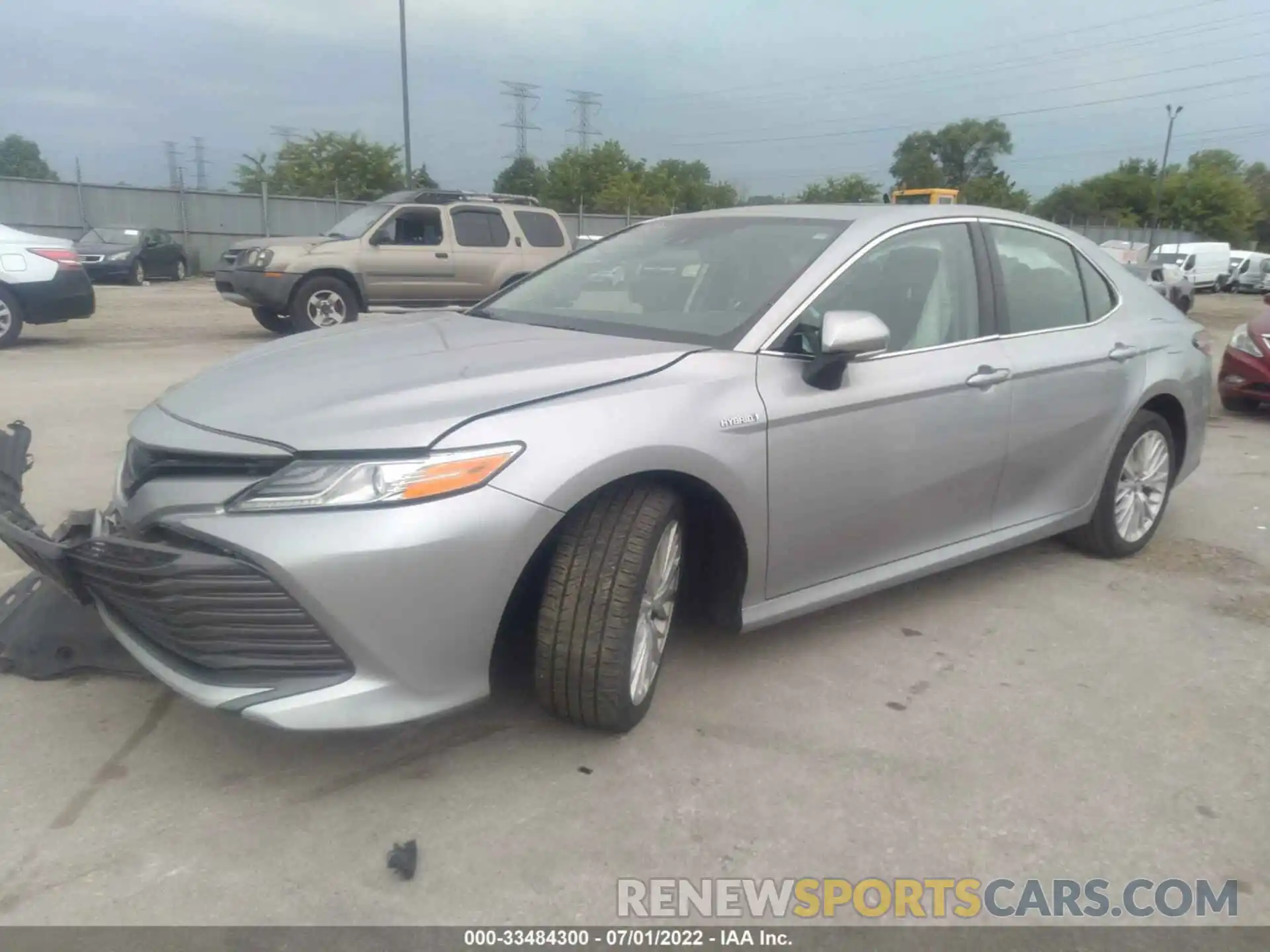 2 Photograph of a damaged car 4T1F31AK3LU525795 TOYOTA CAMRY 2020