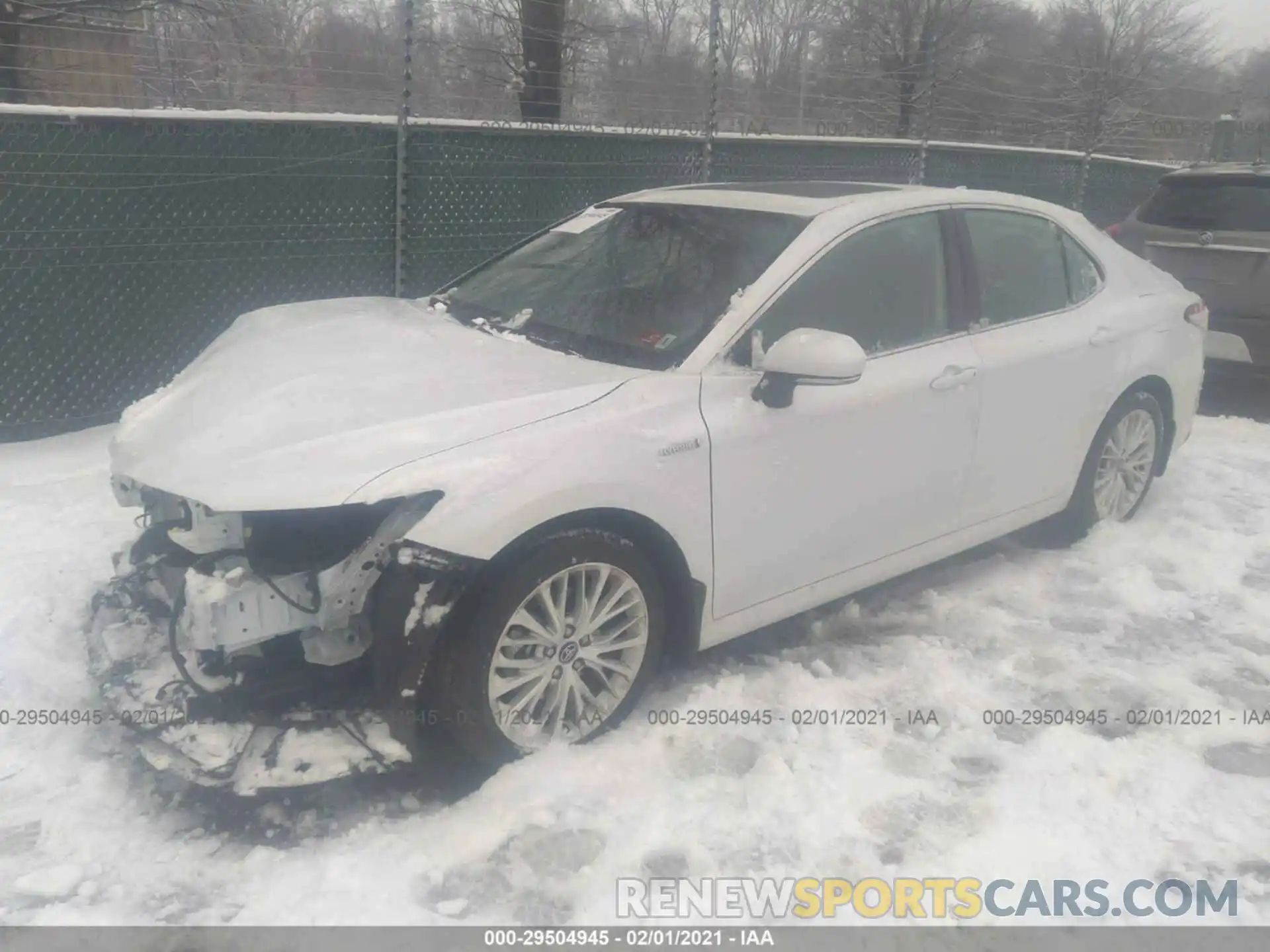 2 Photograph of a damaged car 4T1F31AK3LU527868 TOYOTA CAMRY 2020