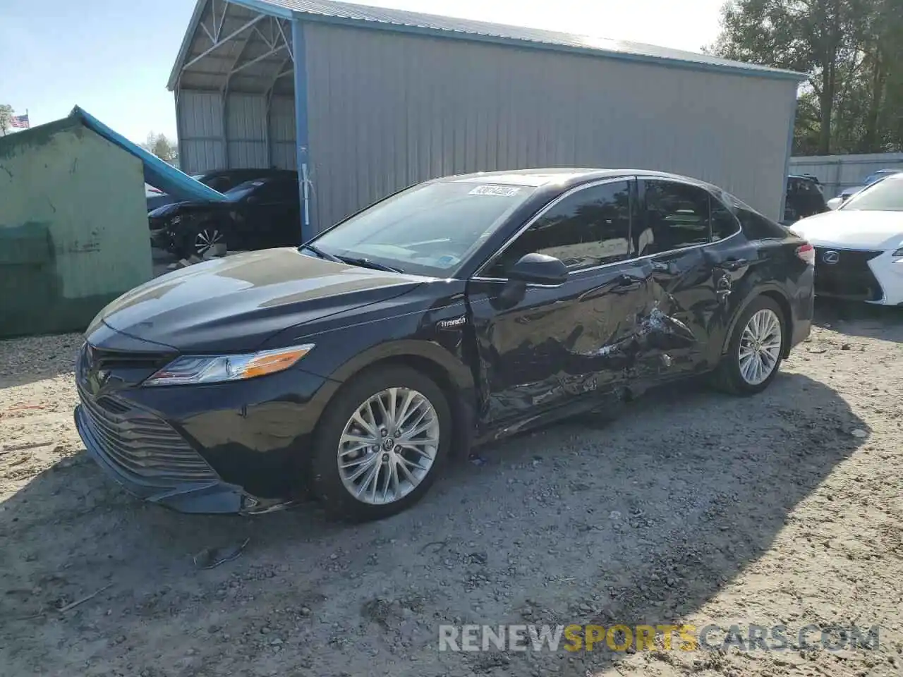 1 Photograph of a damaged car 4T1F31AK3LU533086 TOYOTA CAMRY 2020