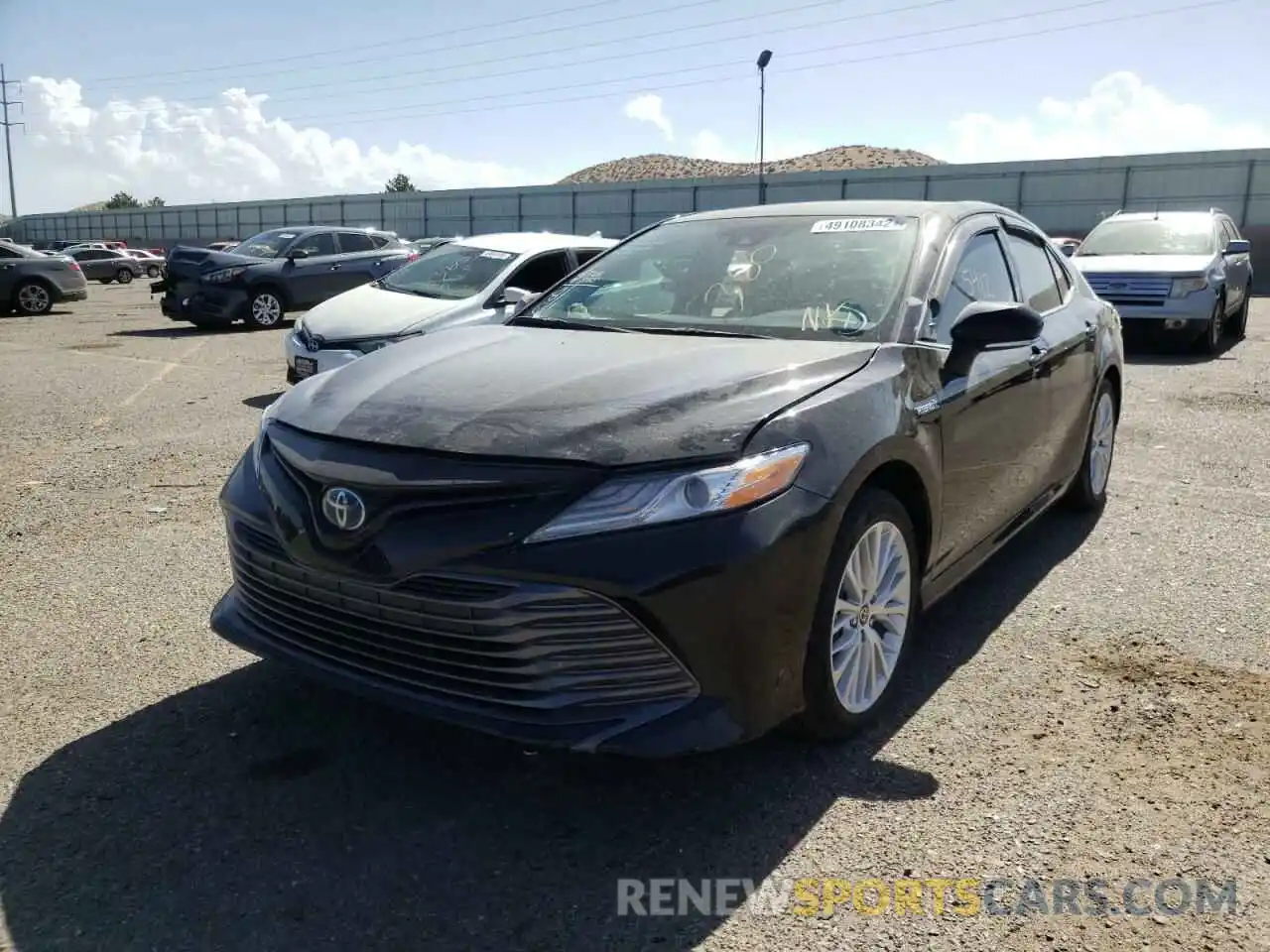 2 Photograph of a damaged car 4T1F31AK3LU545075 TOYOTA CAMRY 2020