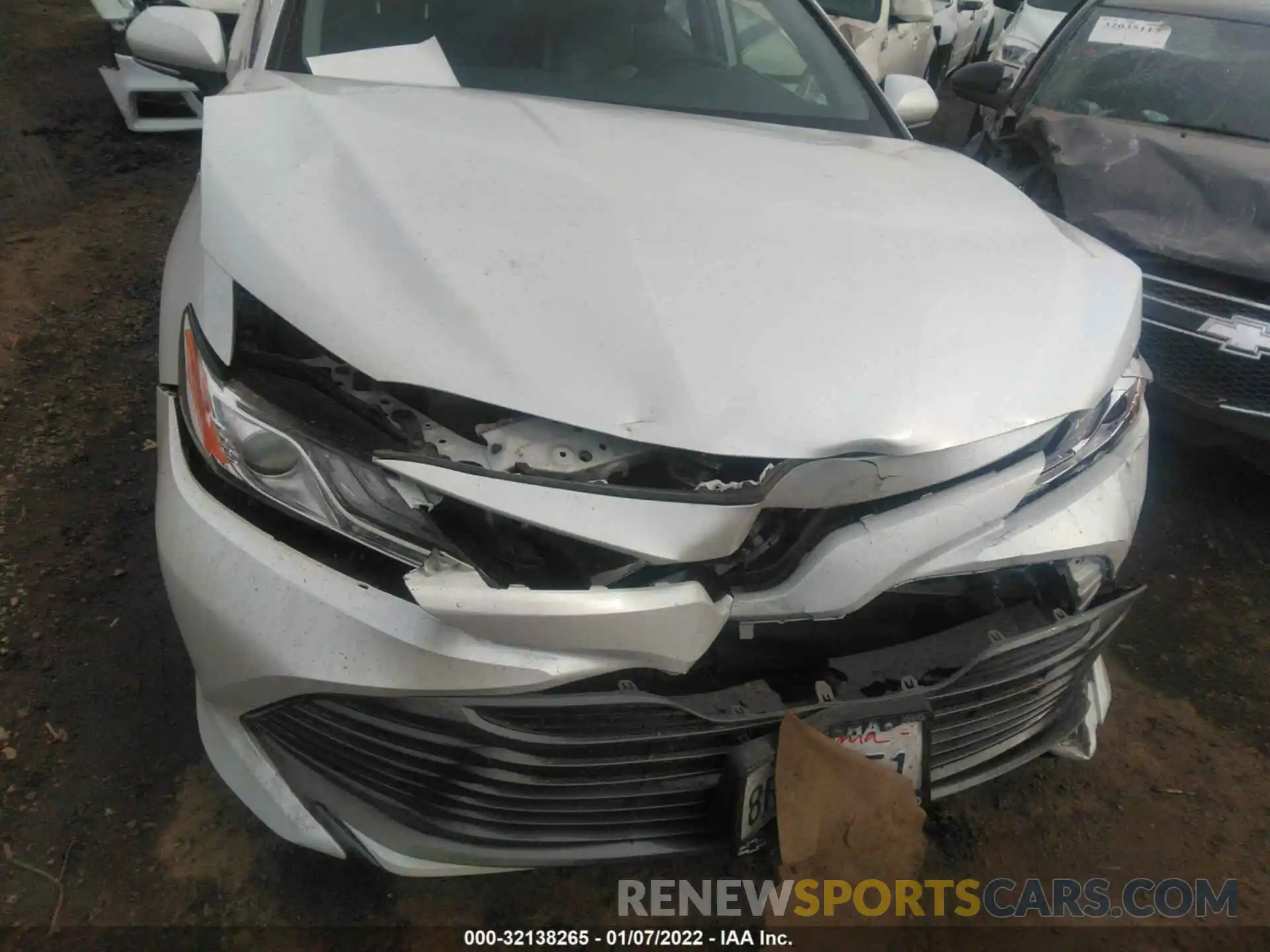 6 Photograph of a damaged car 4T1F31AK6LU526875 TOYOTA CAMRY 2020