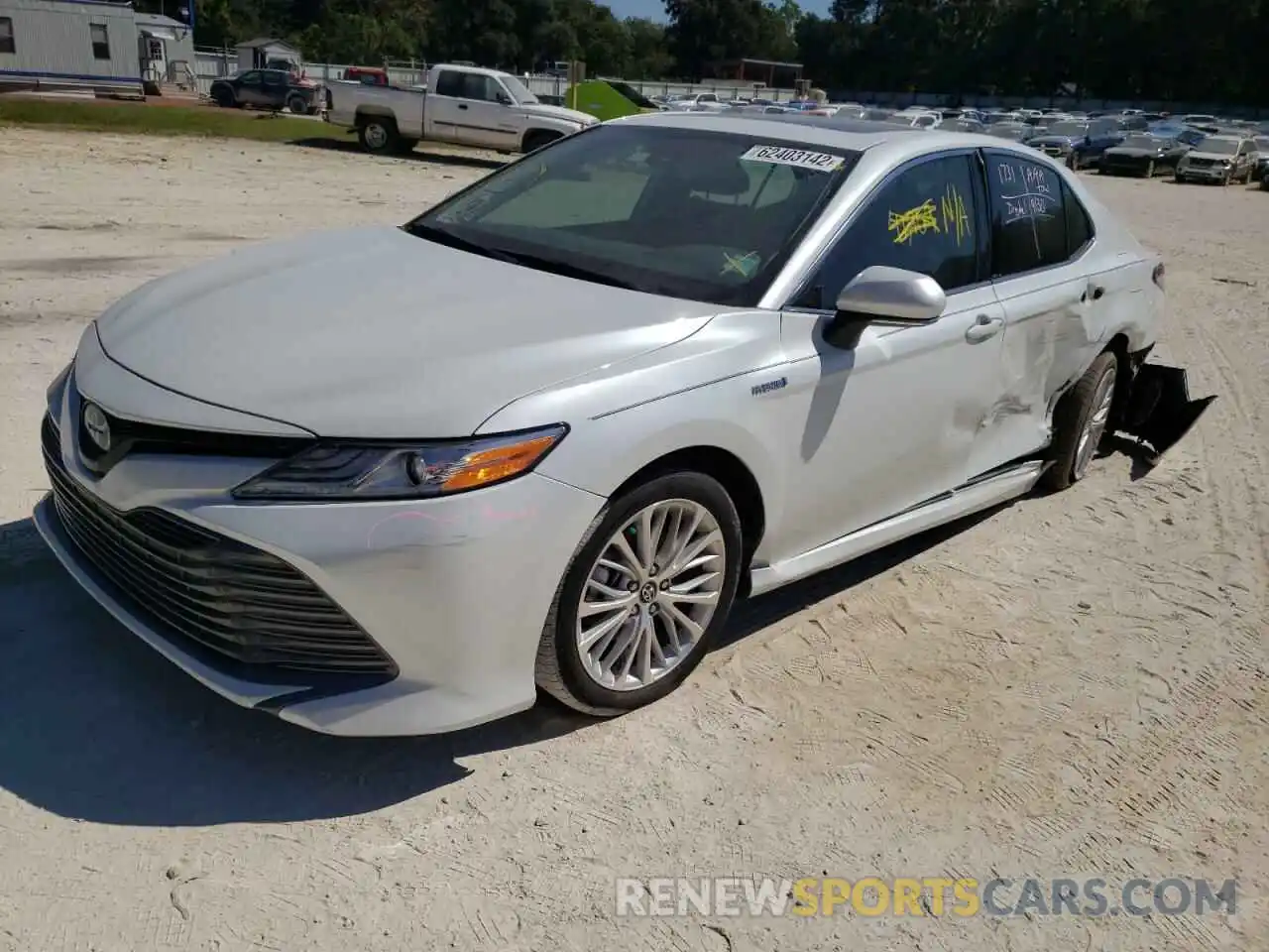 2 Photograph of a damaged car 4T1F31AK7LU009388 TOYOTA CAMRY 2020